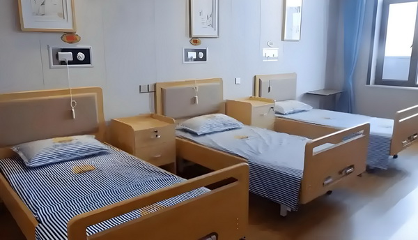 毕业生入户开始的时间_不会唱歌却开演唱会，58岁的郑伊健消费情怀？ 支持缴费惠方度优按月案与季